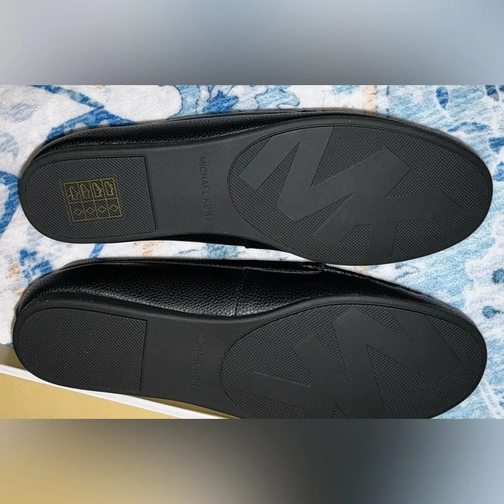 Michael Kors Leather Slip-On Black Reed Loafers (NWT)